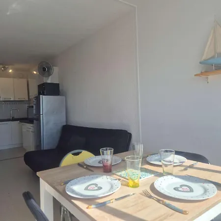 4 Personnes Avec Parking - Cap D'agde - Fr-1-249-424 Appartement Agde
